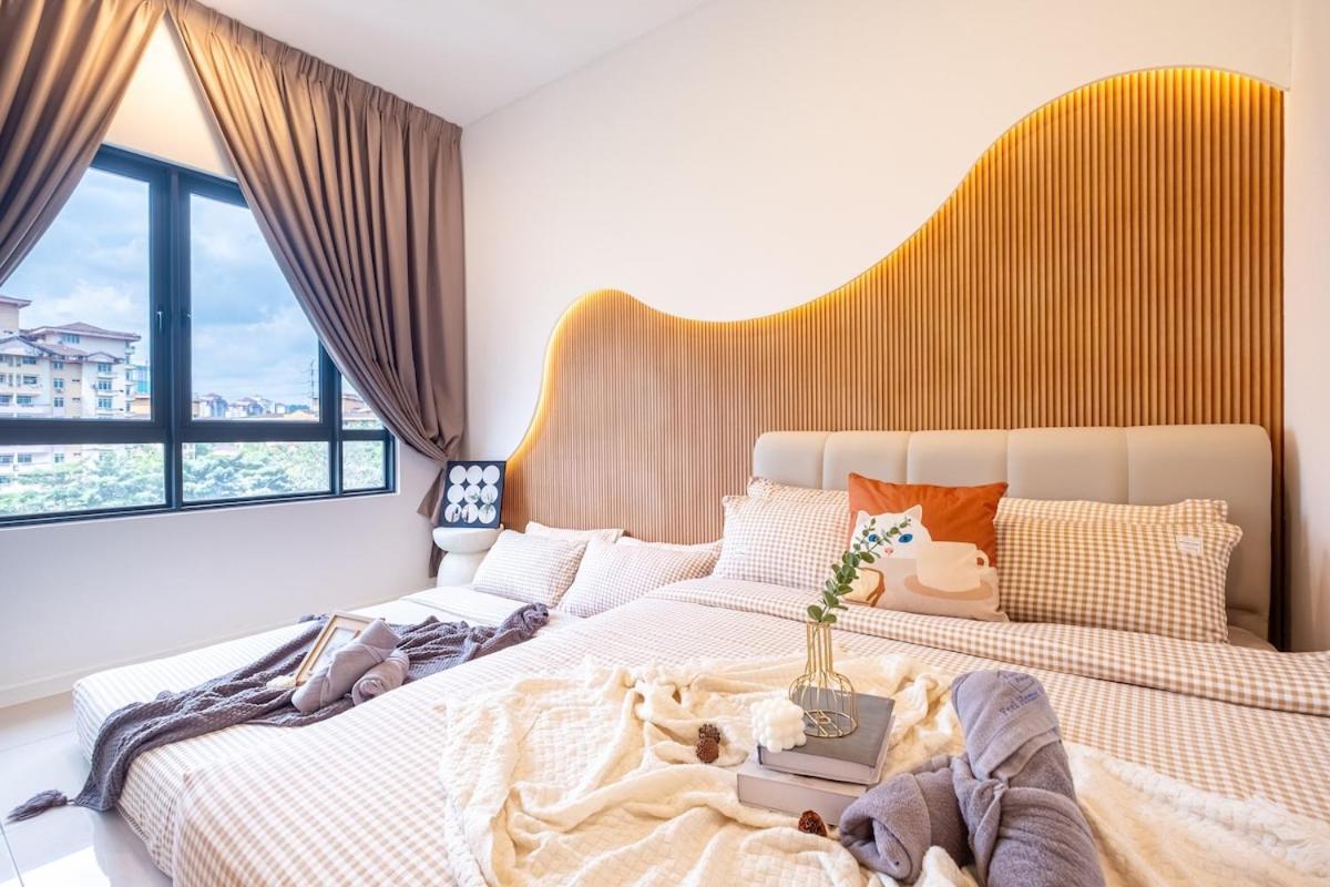 Kids Friendly At Riana Dutamas Apartment
