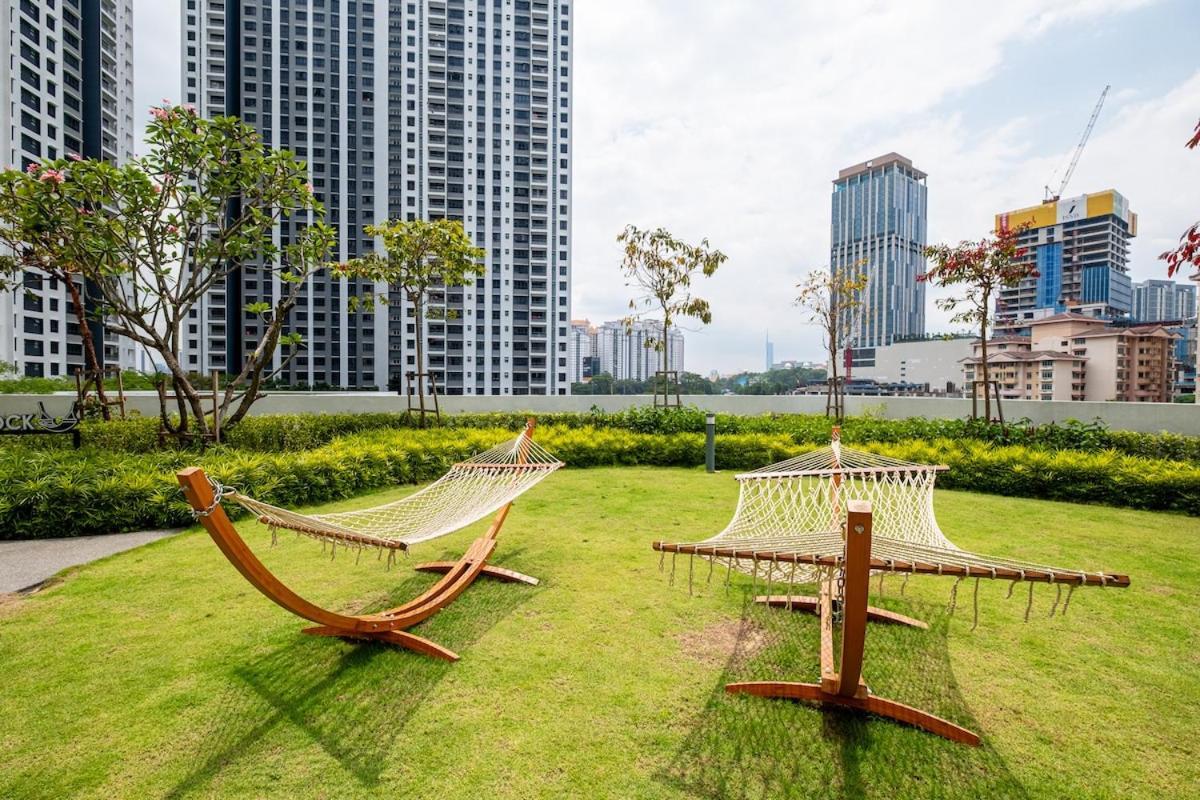 Kids Friendly At Riana Dutamas Kuala Lumpur