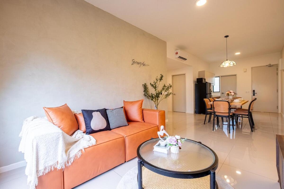 Apartment Kids Friendly At Riana Dutamas