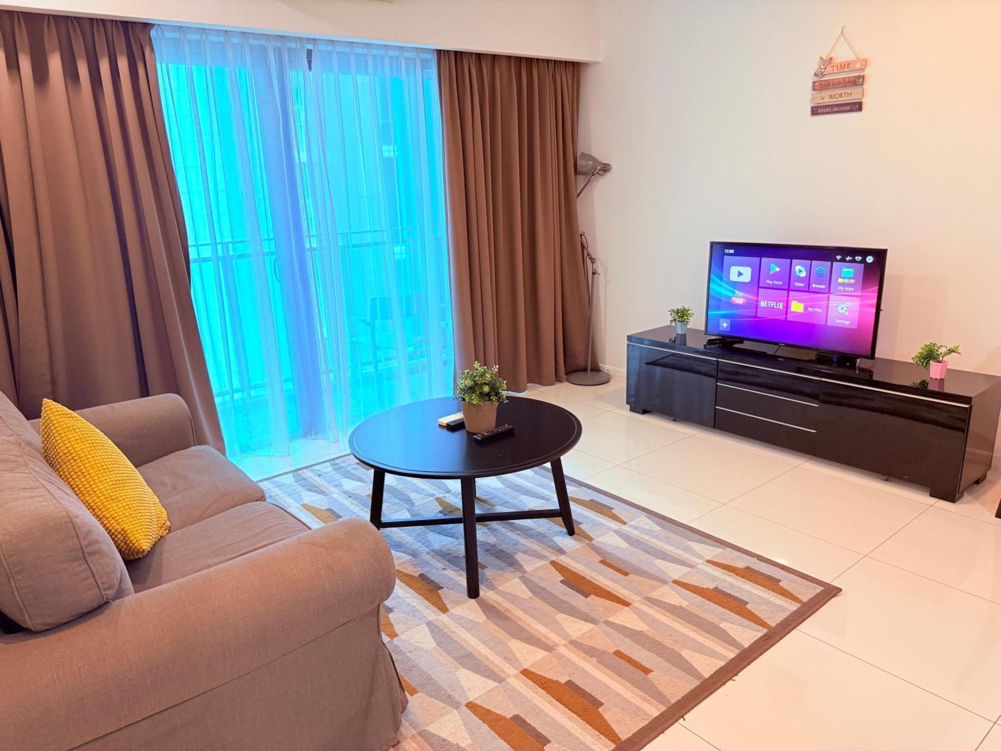 Summer Klcc By Lux Apartamento