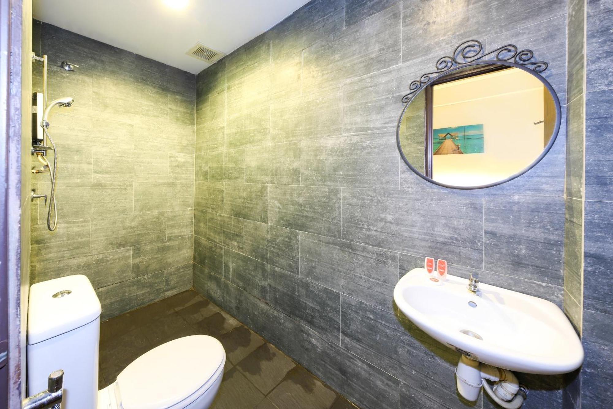 Hotel Oyo 724 Madras