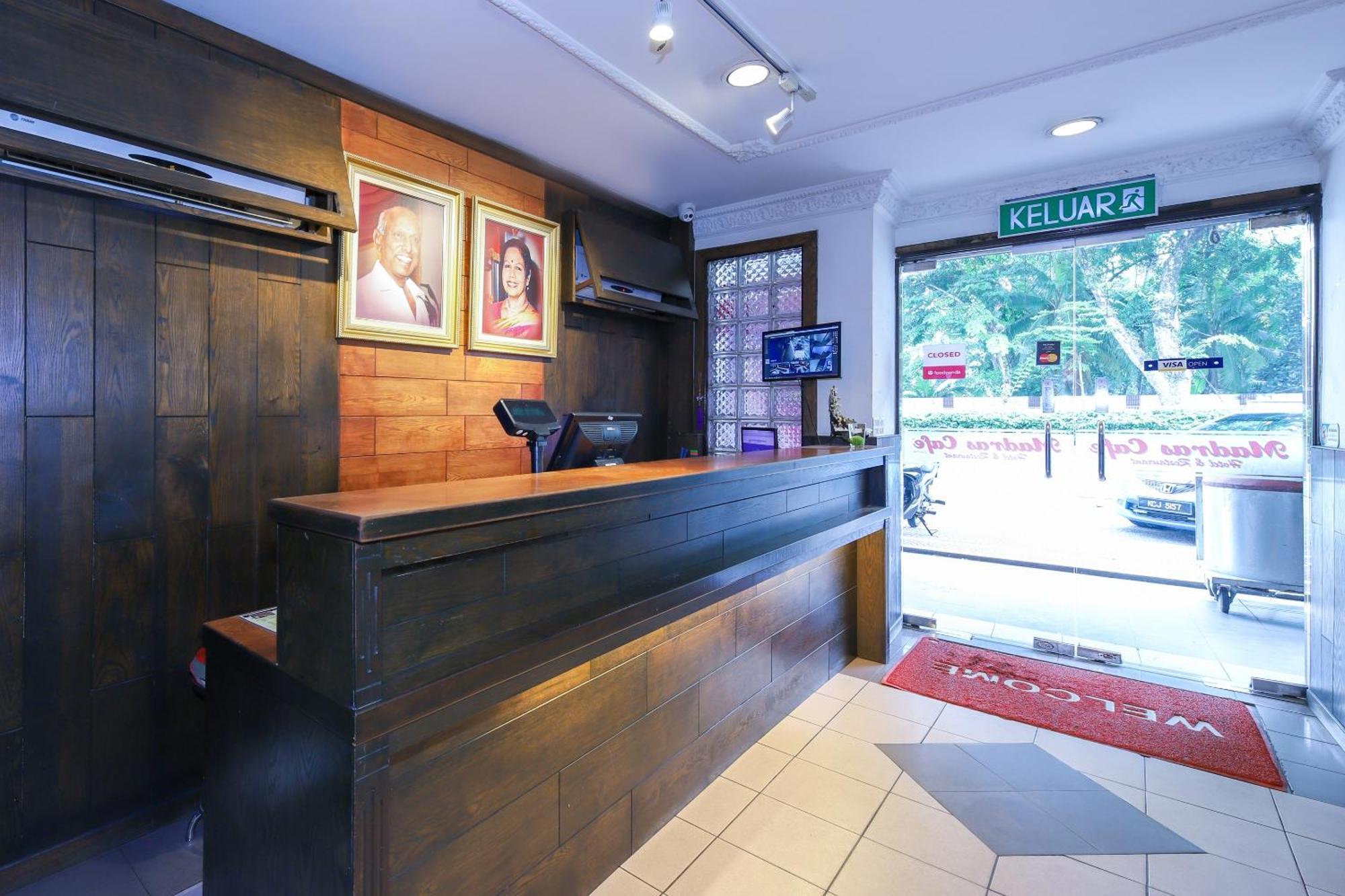 Hotel Oyo 724 Madras 2*
