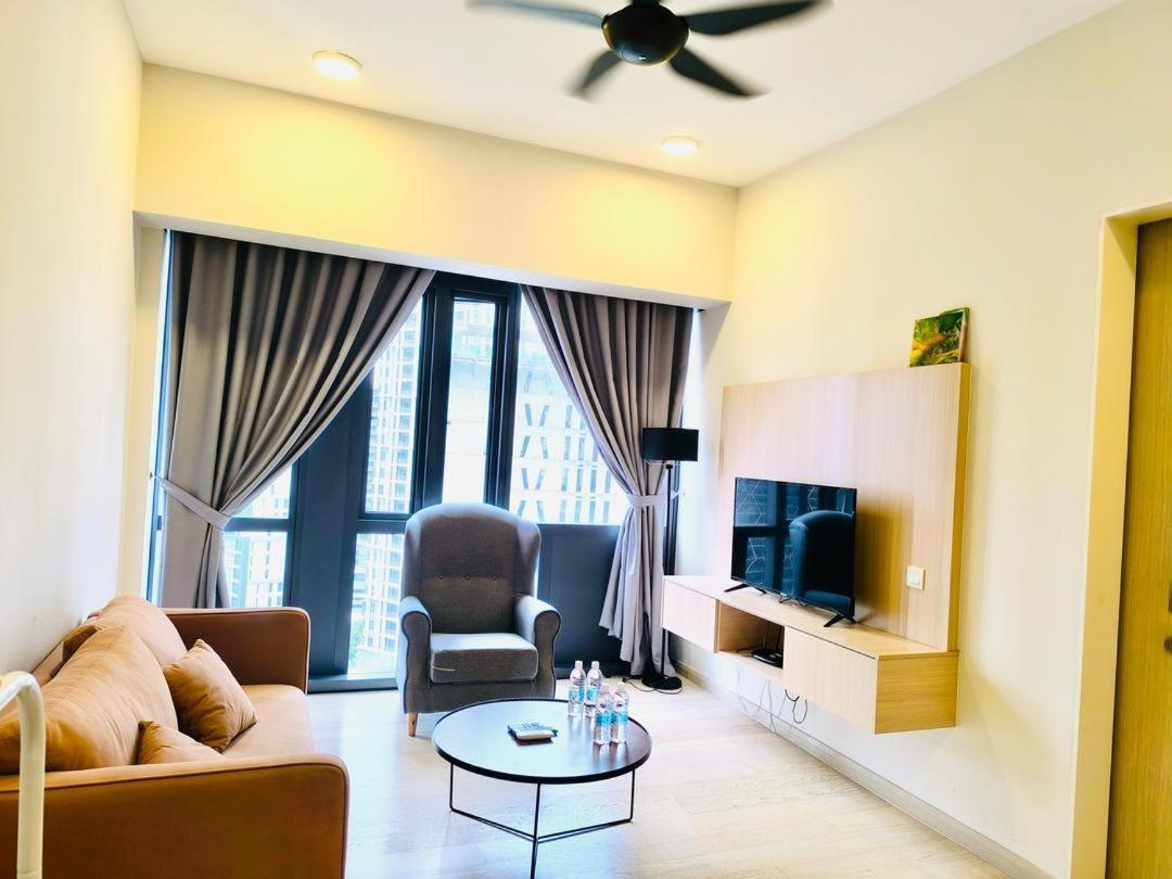 Apartment Star Klcc By Sky Pool Kuala Lumpur