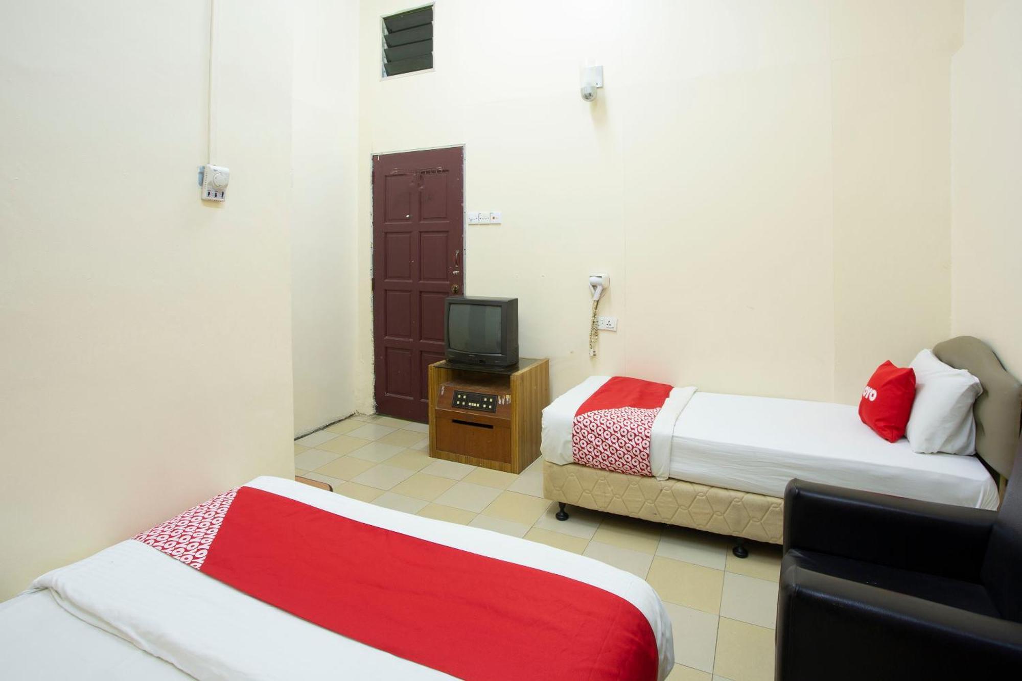 Spot On 90137 Casavilla Pudu 2* Kuala Lumpur