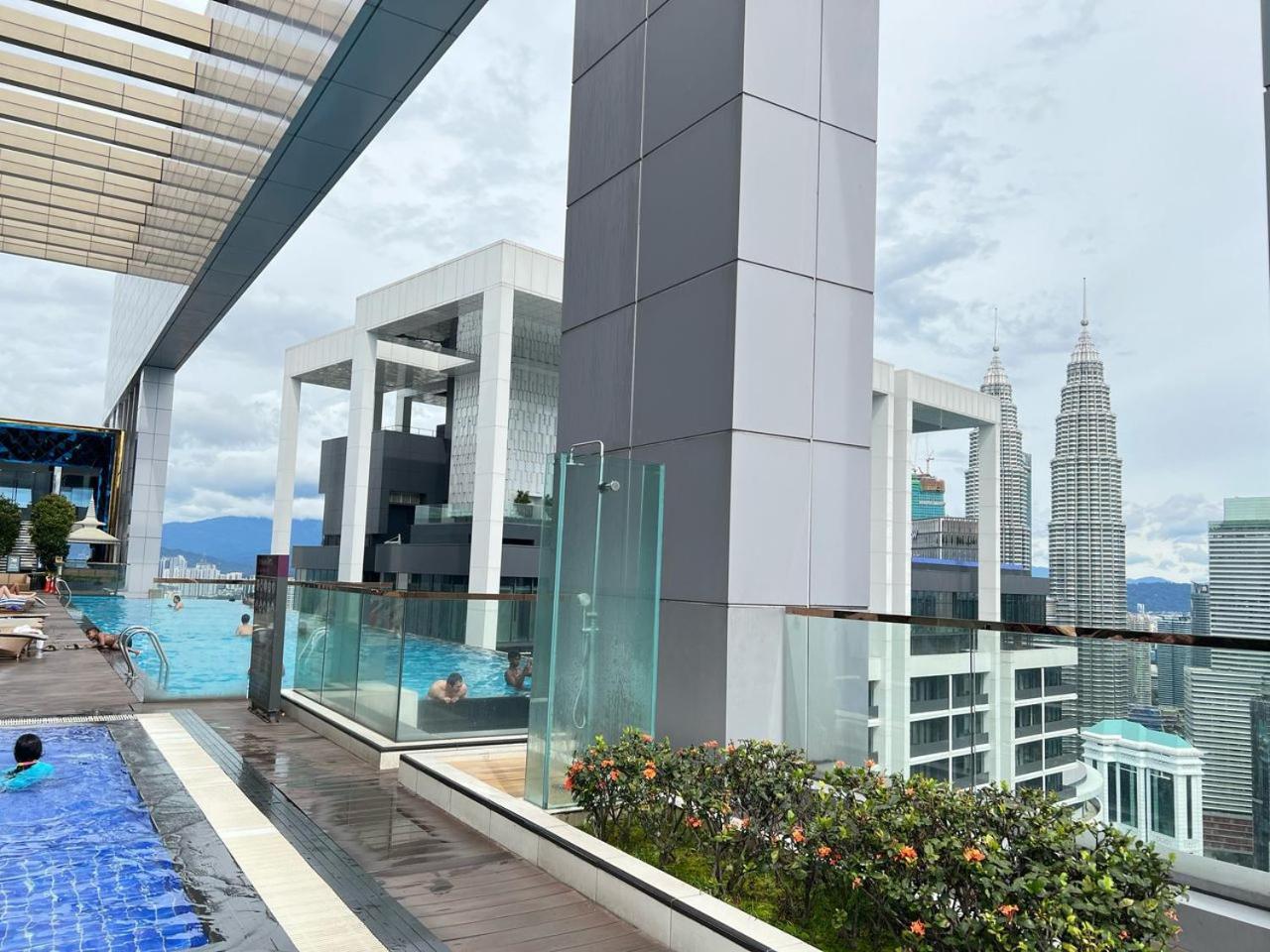 Apartment Rooftop Pool Platinum Klcc Kuala Lumpur