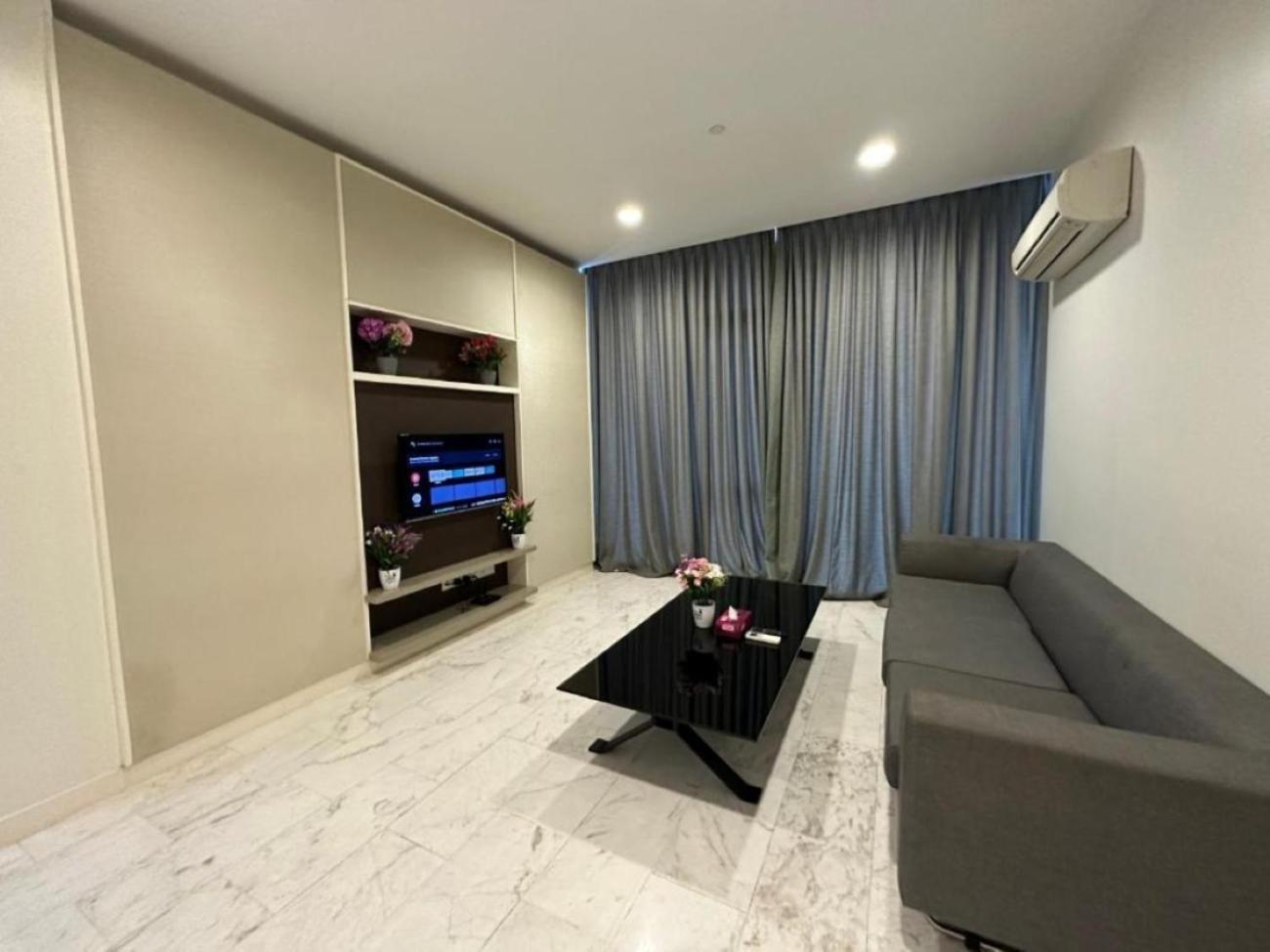 Platinum By Malaysia