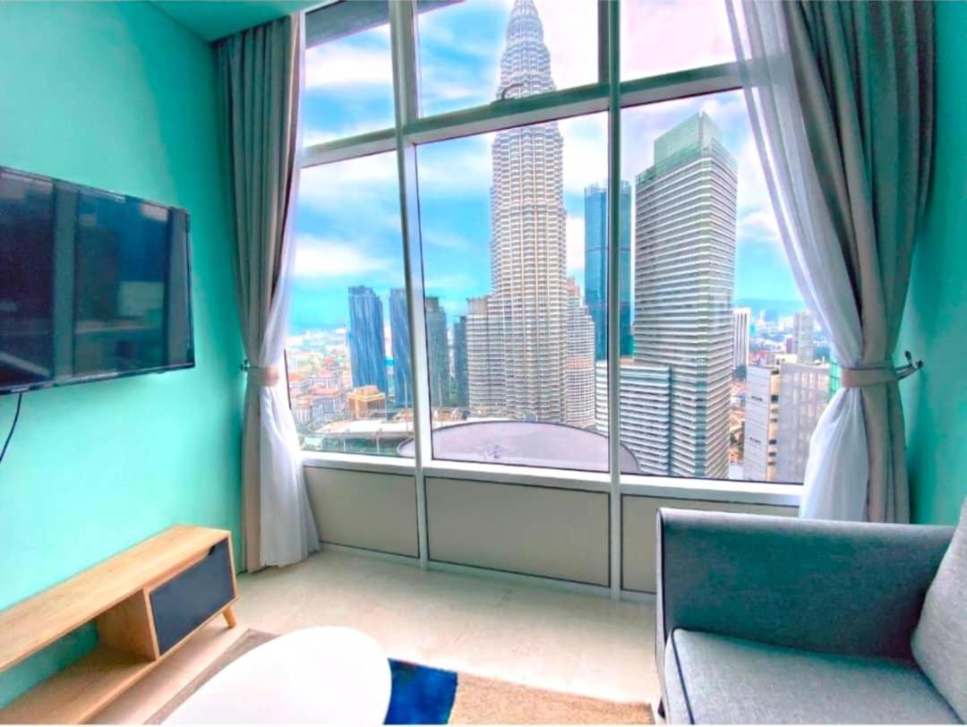 Apartment Sky Klcc By Luxury