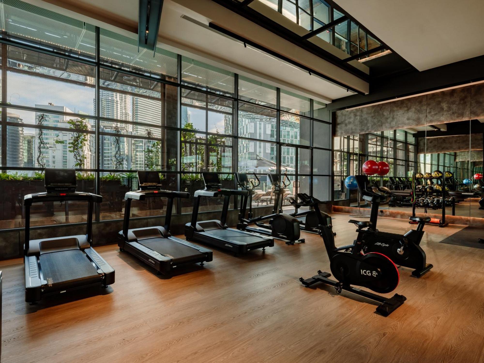 Hyatt Centric Centre 5*