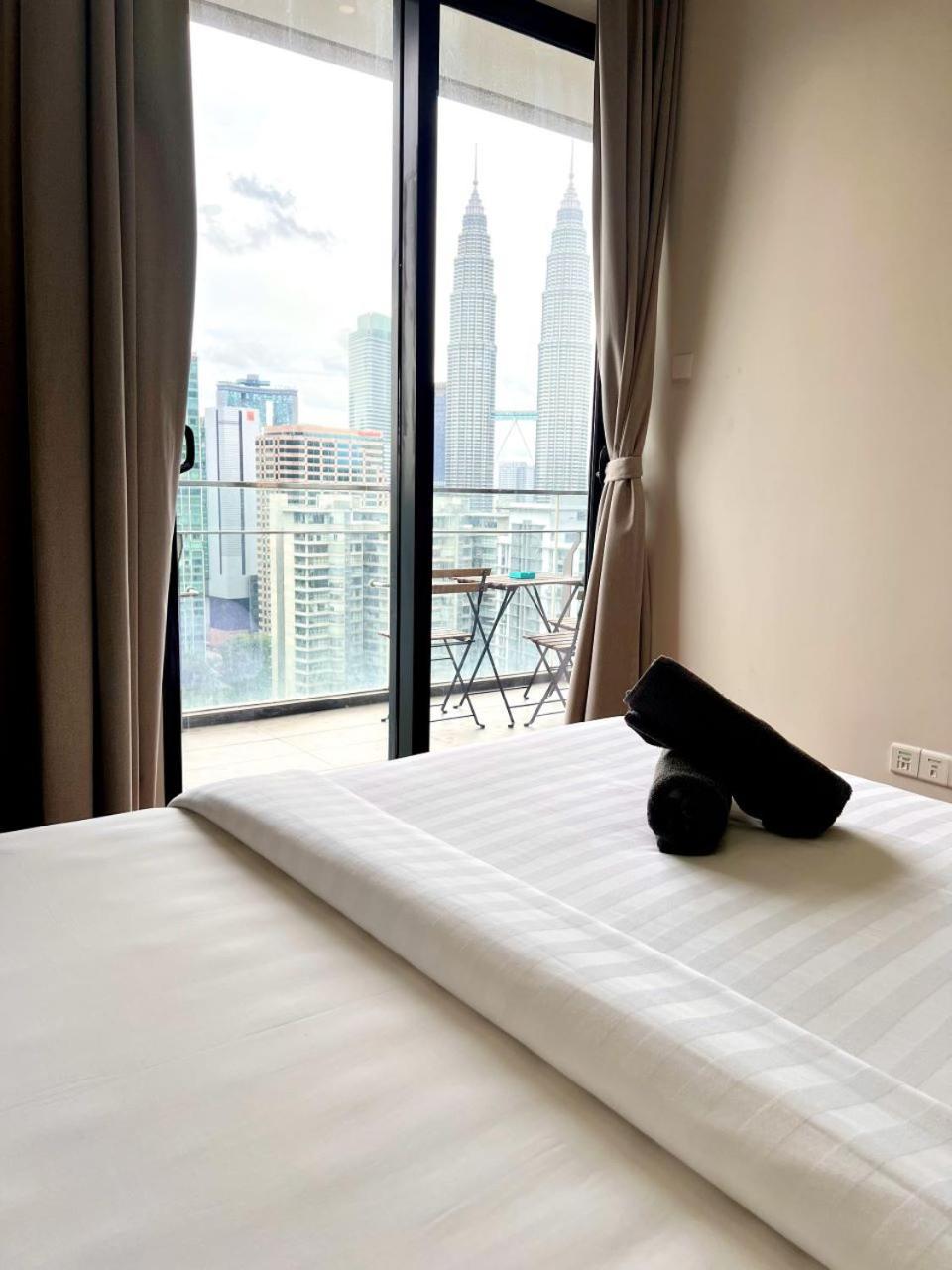 Apartment Addrese Klcc By Manor *