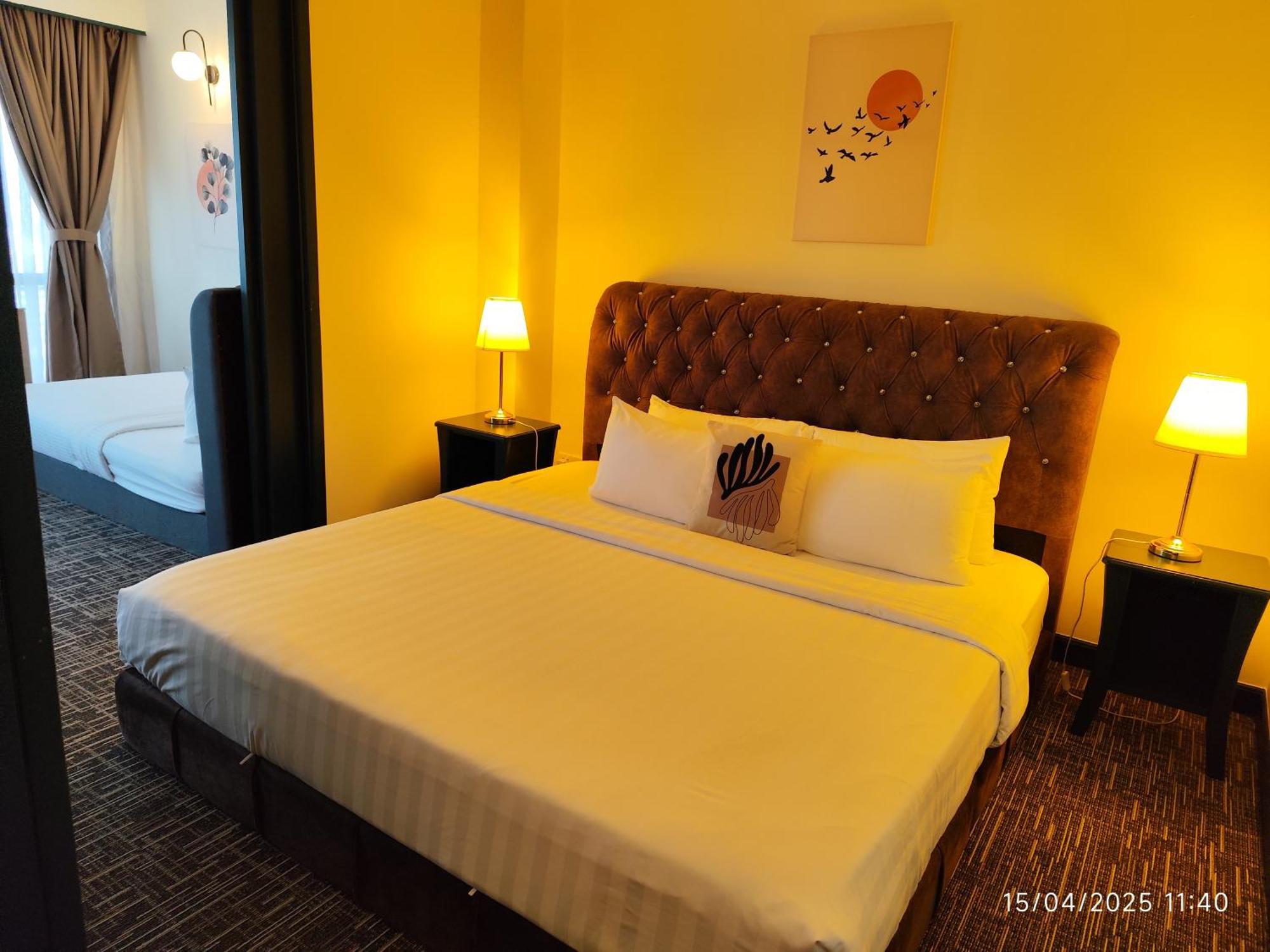 Citypluse At Times Square Apartment