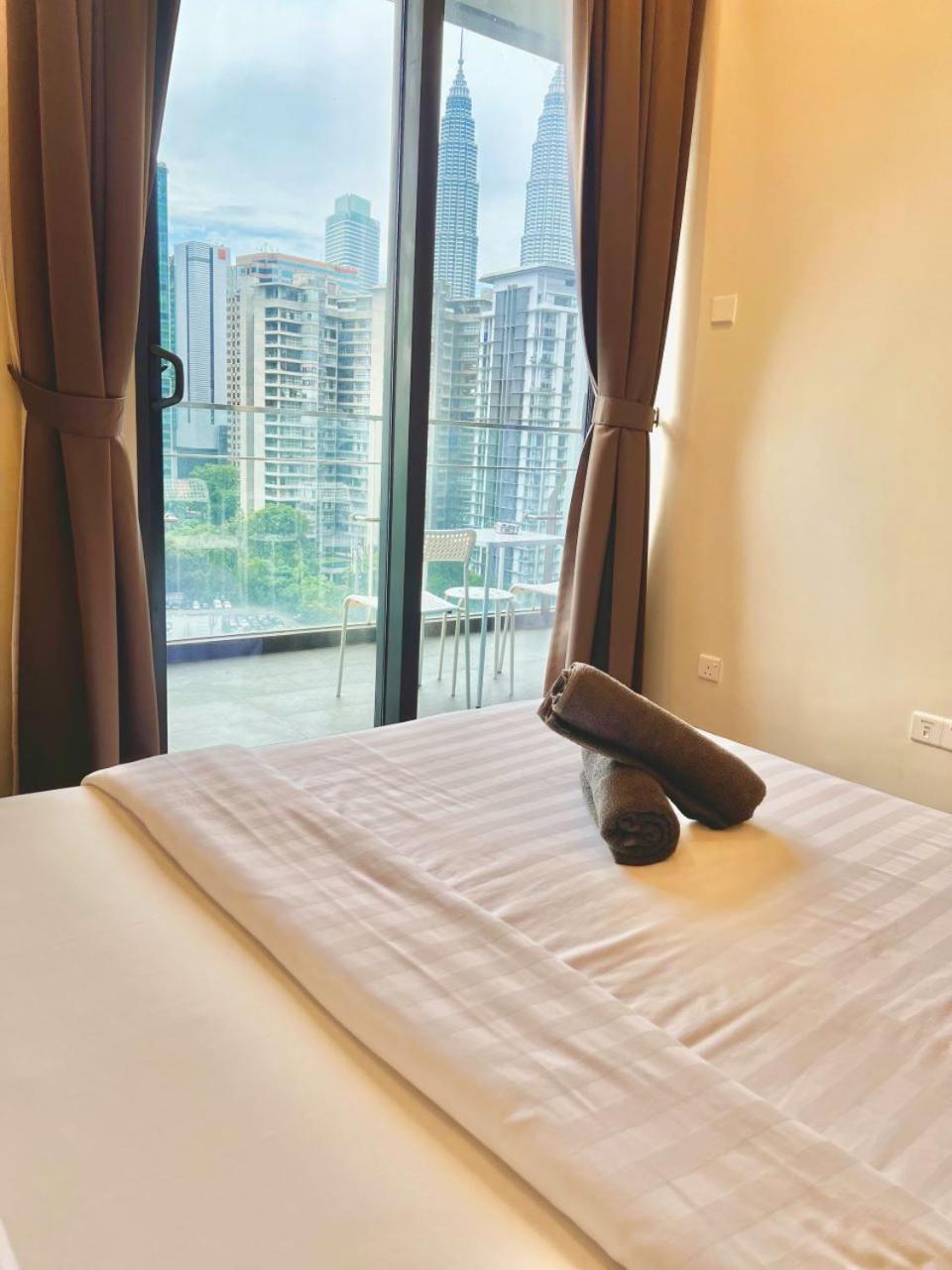Apartment Crown The Manor Klcc Center