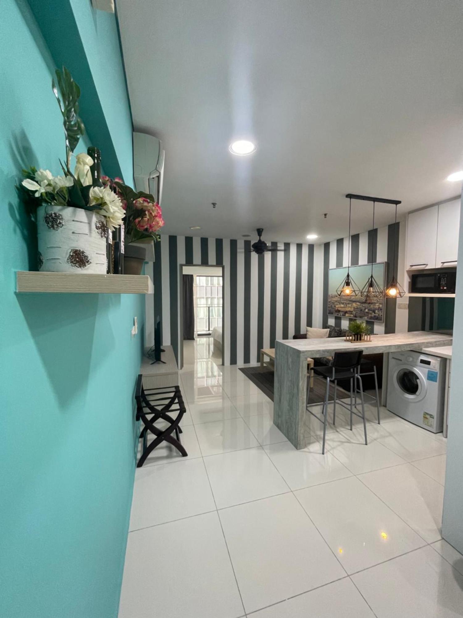 Apartment Mercu Summer In Center