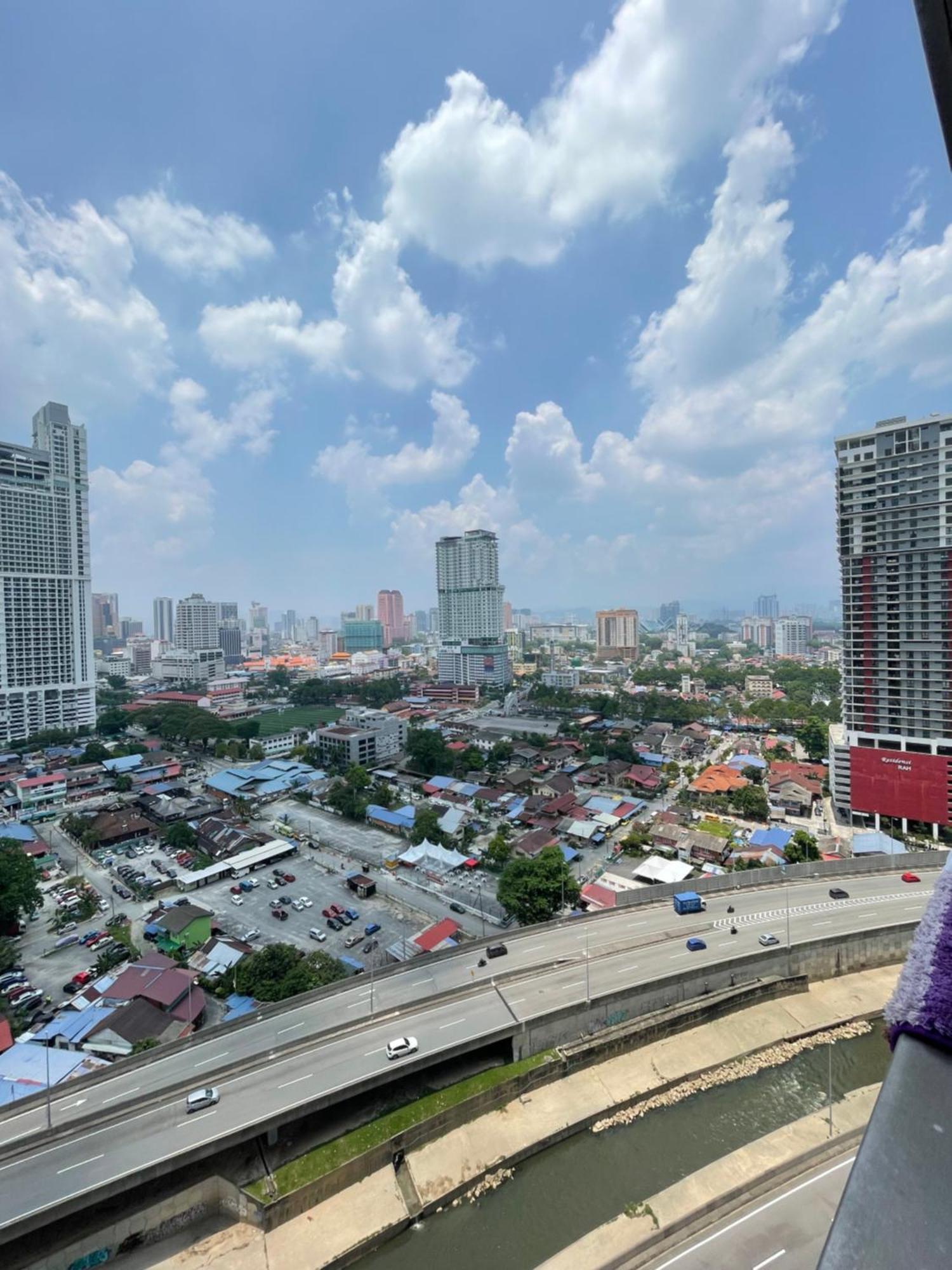 Mercu Summer In Center Kuala Lumpur