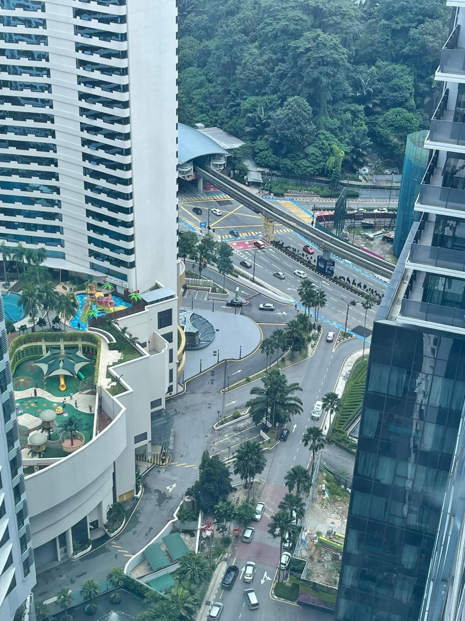 Mercu Summer In Center * Kuala Lumpur