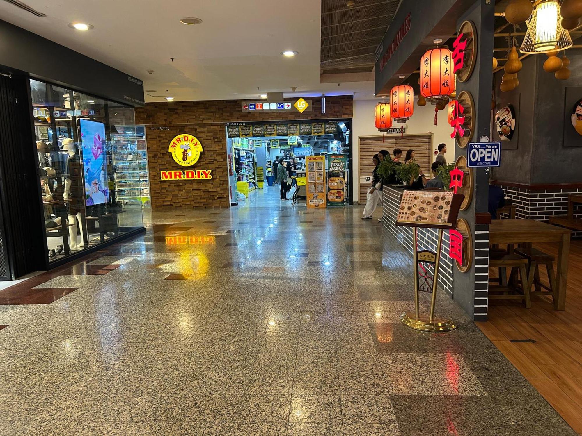 Apartment By Times Square Kl
