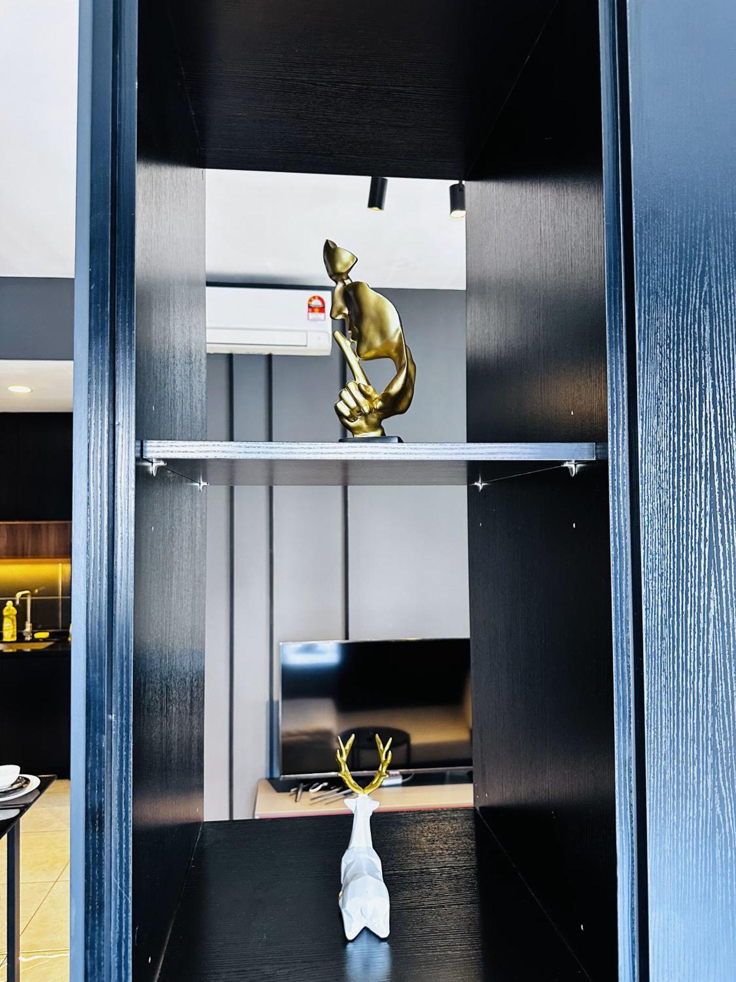 The Axon Pro Max Apartment