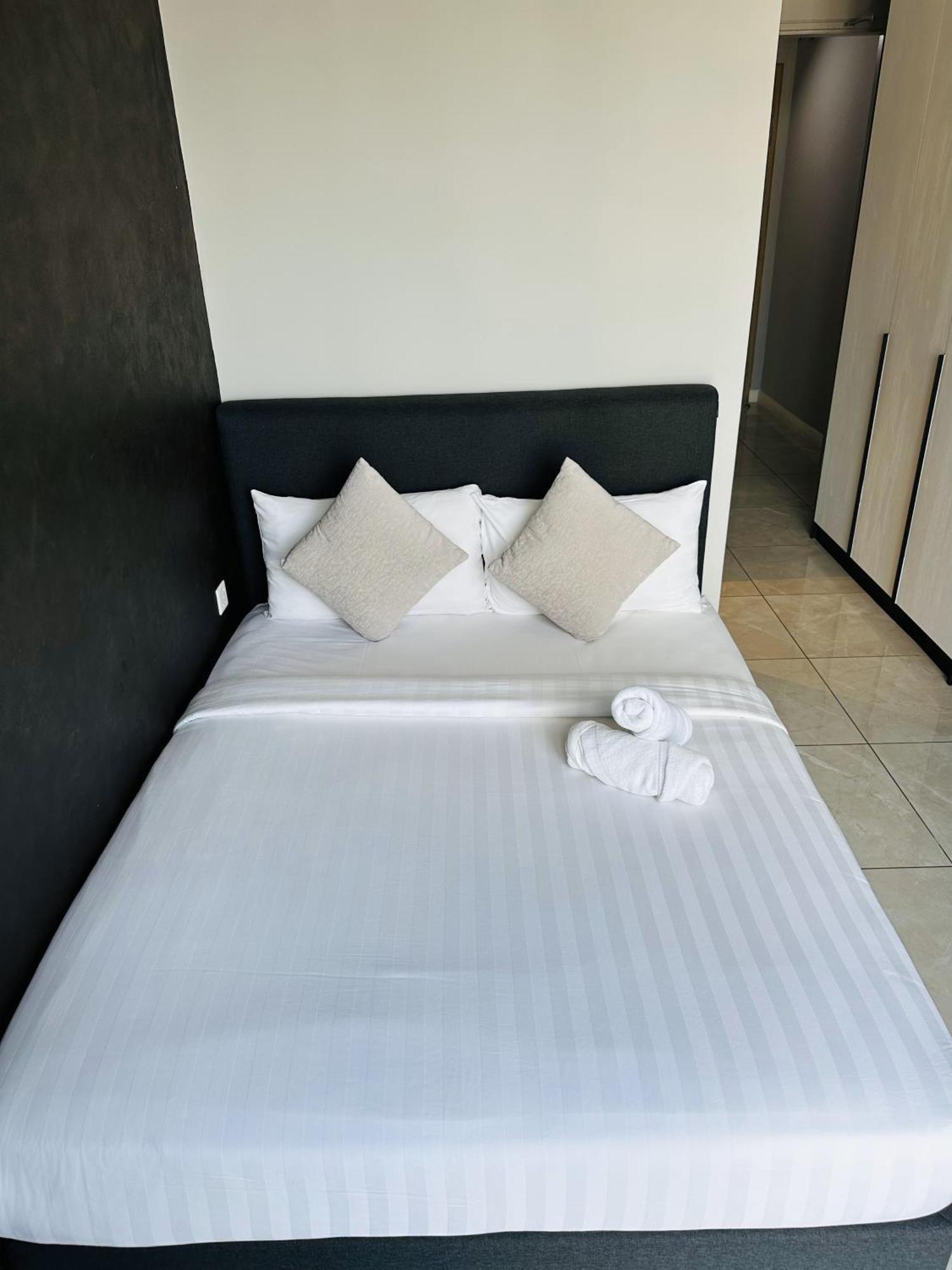 Apartment The Axon Pro Max