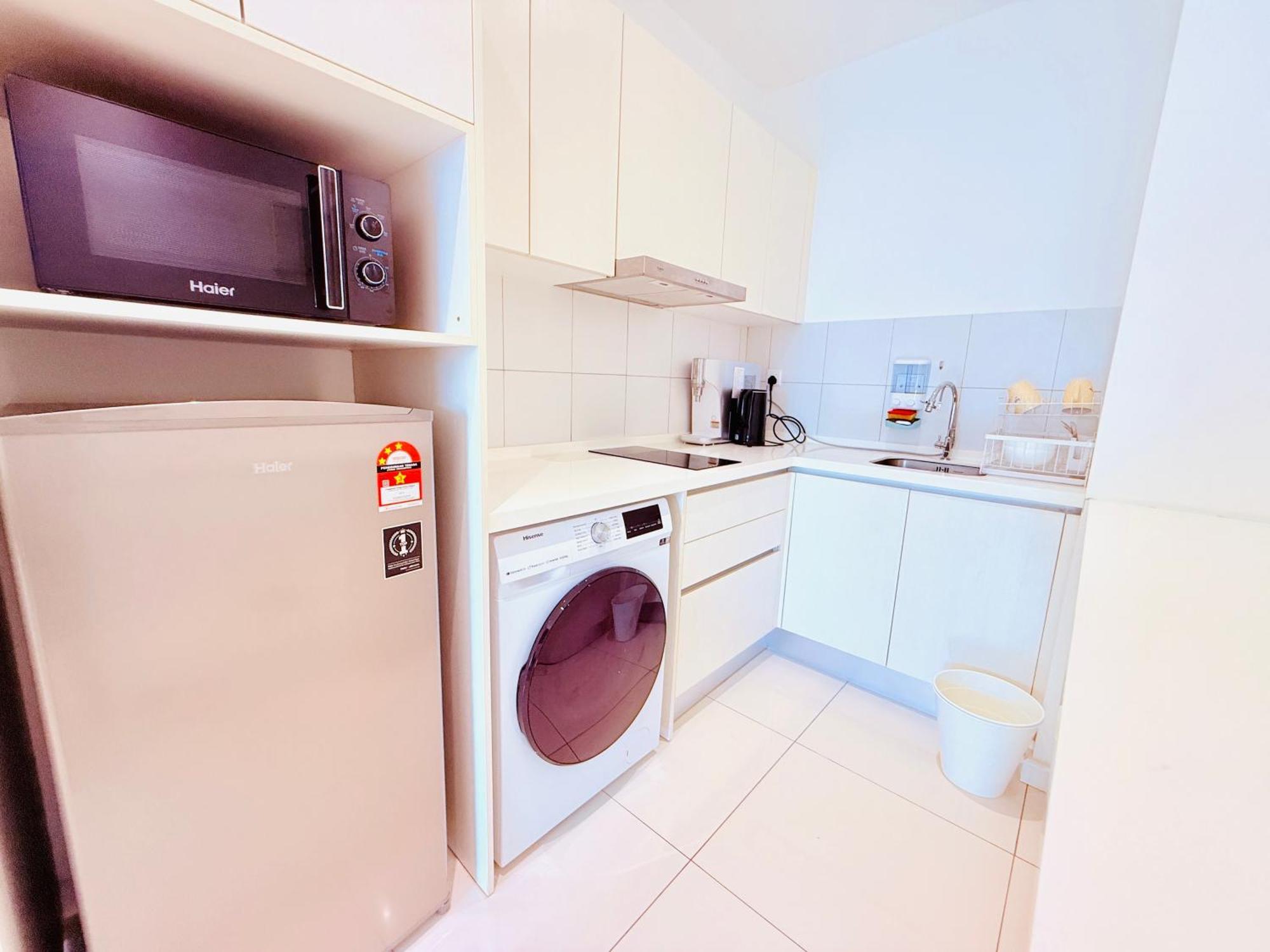 Chamber Serviced Klcc Apartment