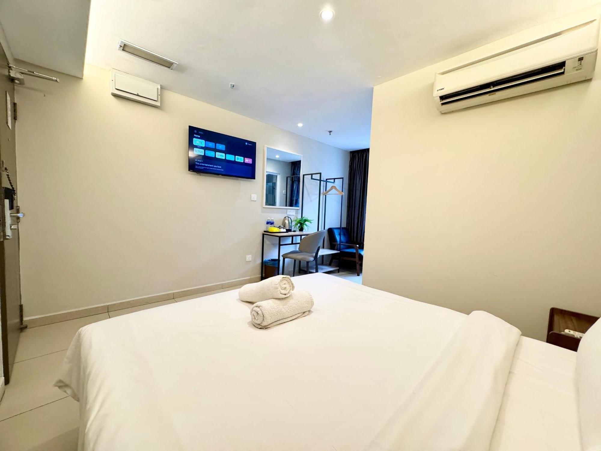 Kingston 1 , Bukit Bintang