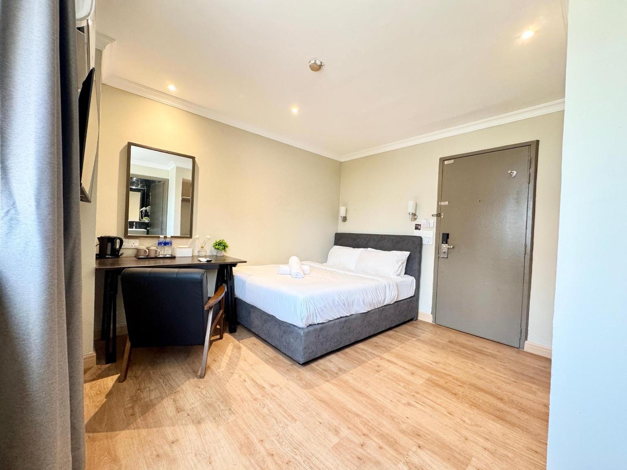 Kingston 6 - Changkat, Bukit Bintang Hotel Kuala Lumpur