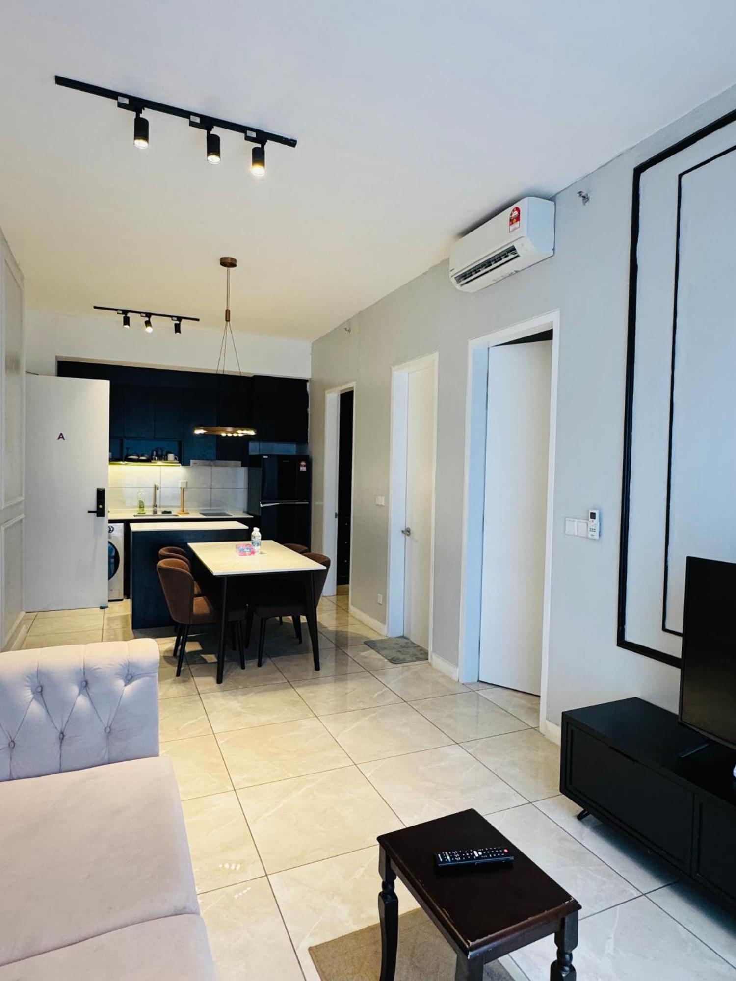 The Klcc At Axon Apartment