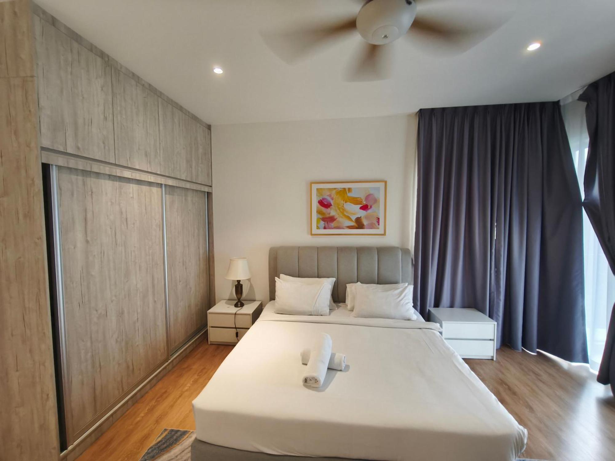 Quill Residences Luxury Klcc Apartment