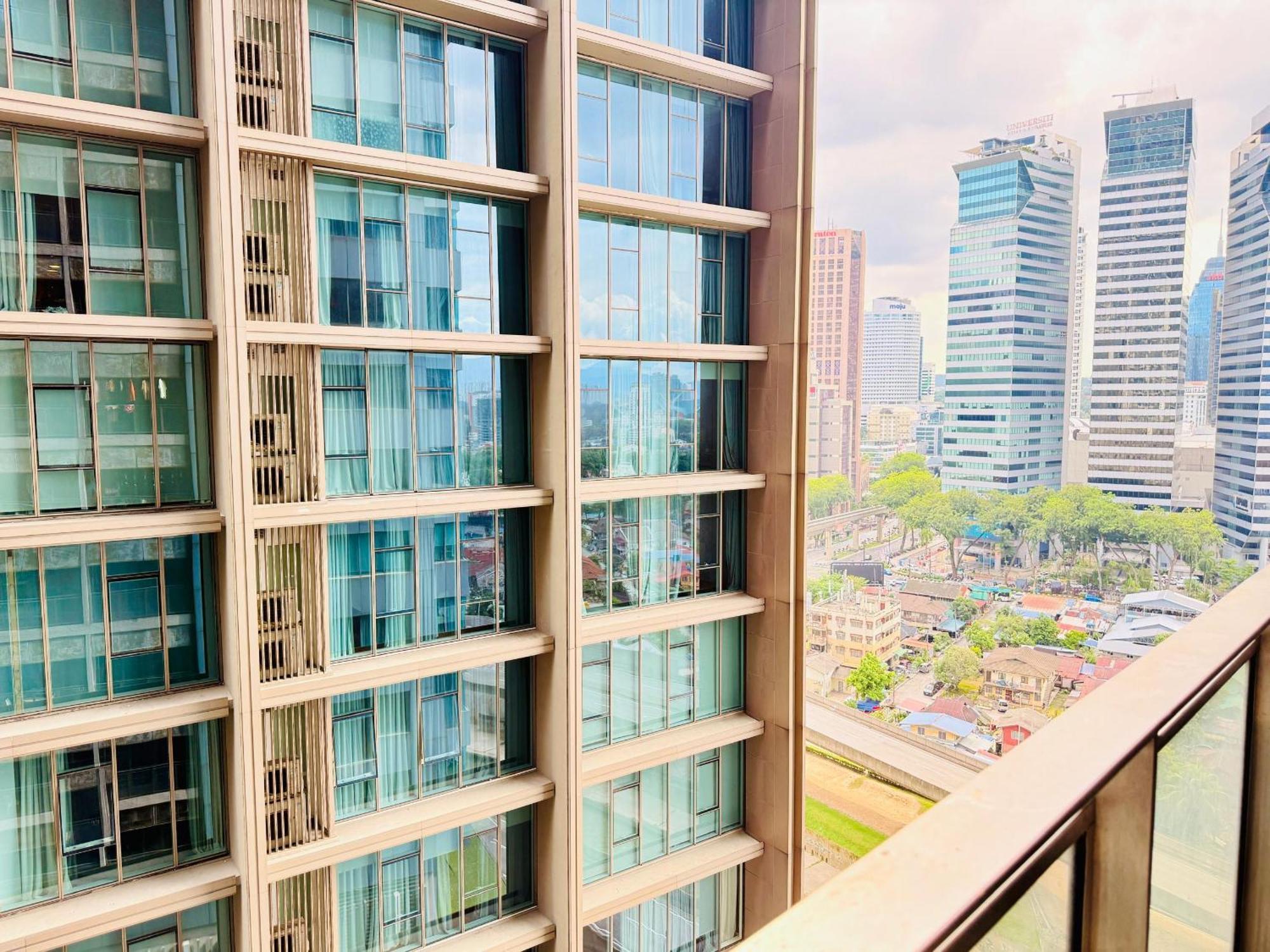 Mercu Summer Klcc By