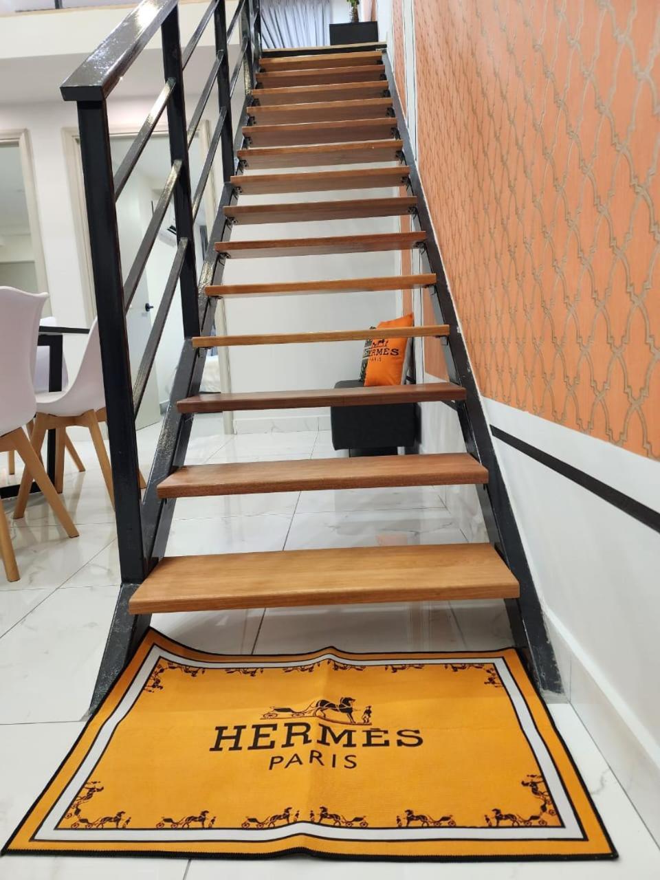 Arte Cheras Kuala Lumpur,mrt Kuala Lumpur