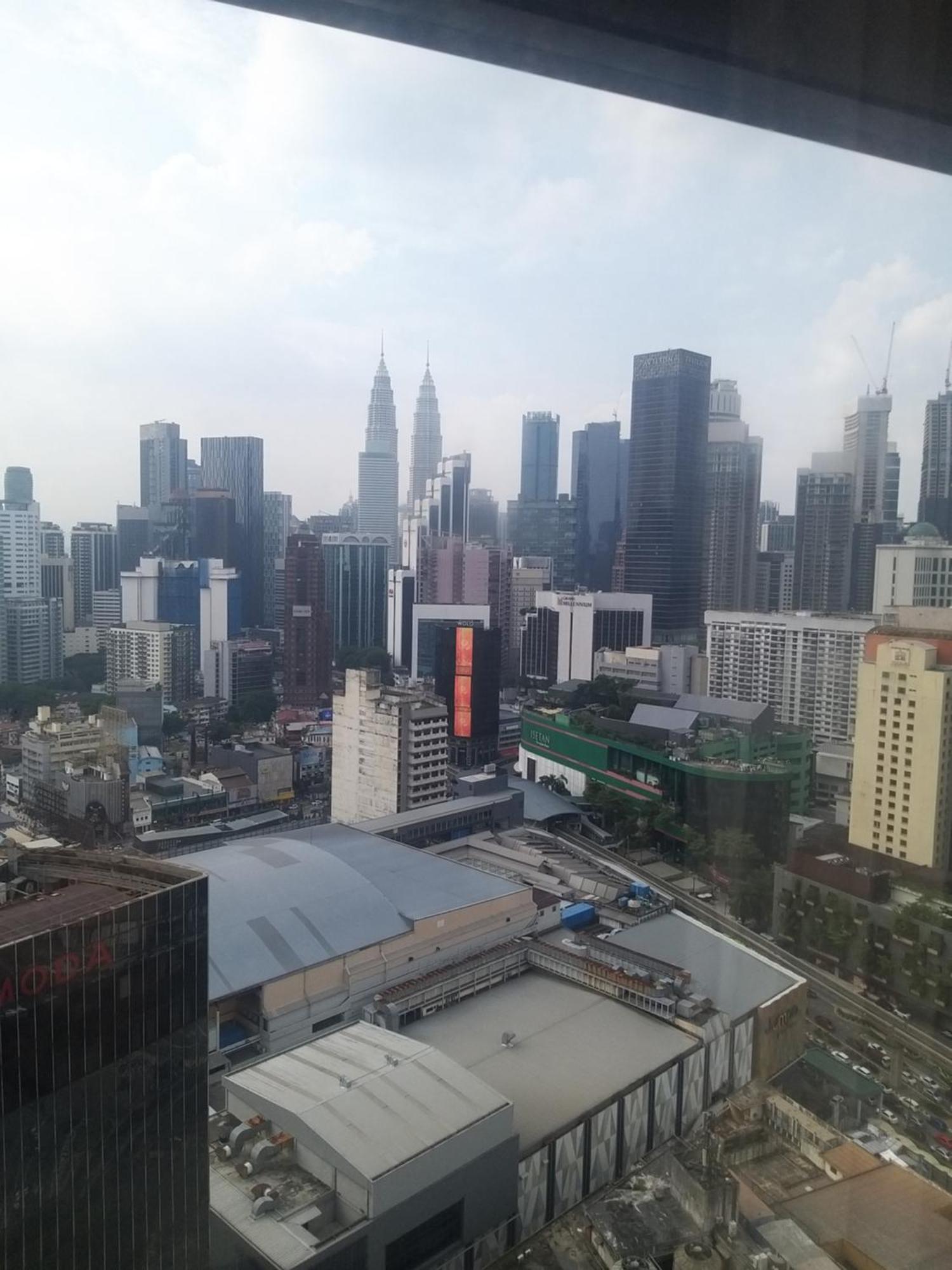 Apartment Eastern Times Square Kl