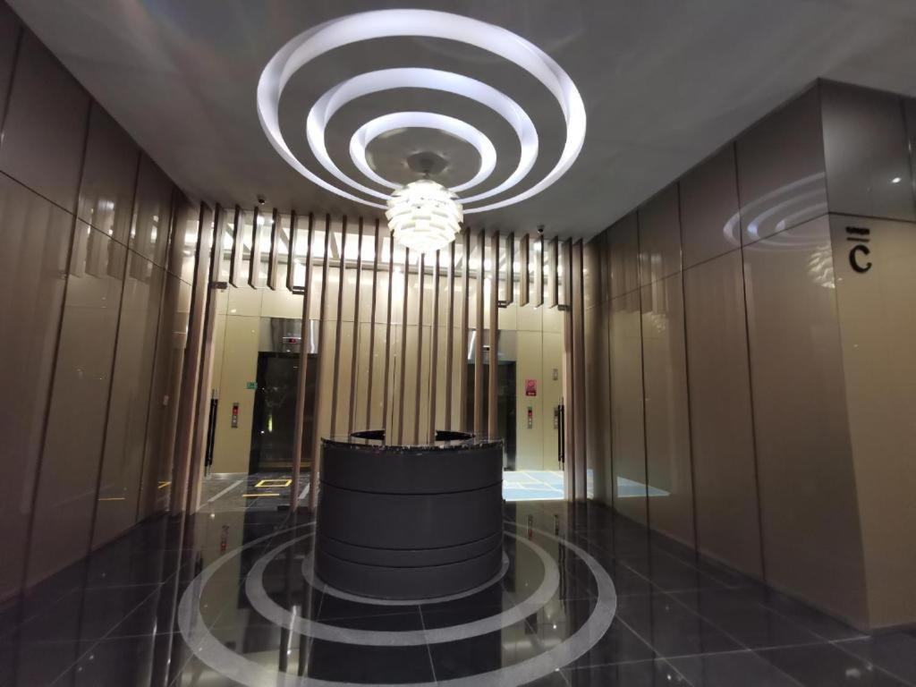 Apartment Sky Klcc By Comfort Kuala Lumpur