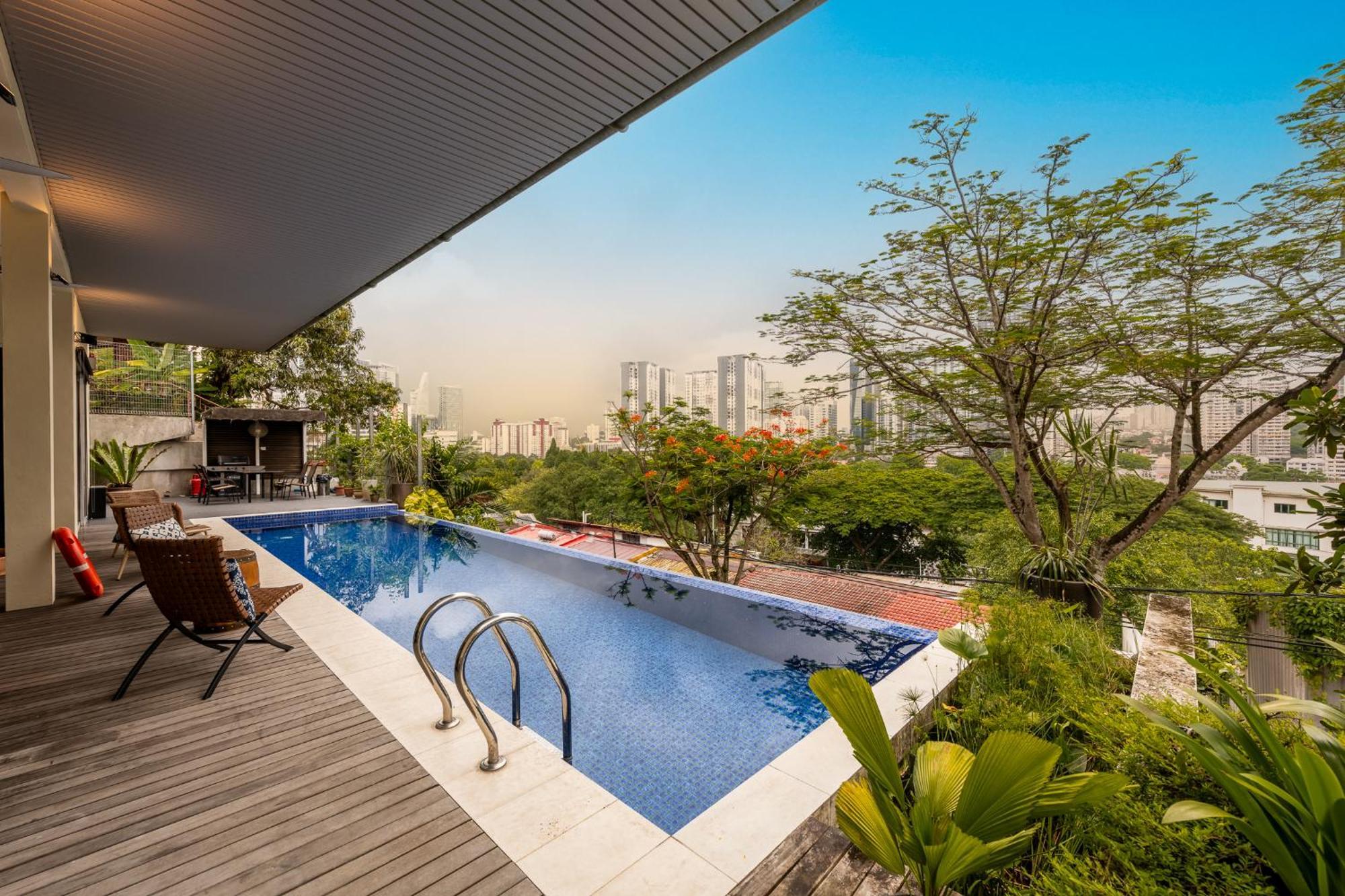 Flame Of The Forest Retreat 38pax 8r7b Pool Villa *