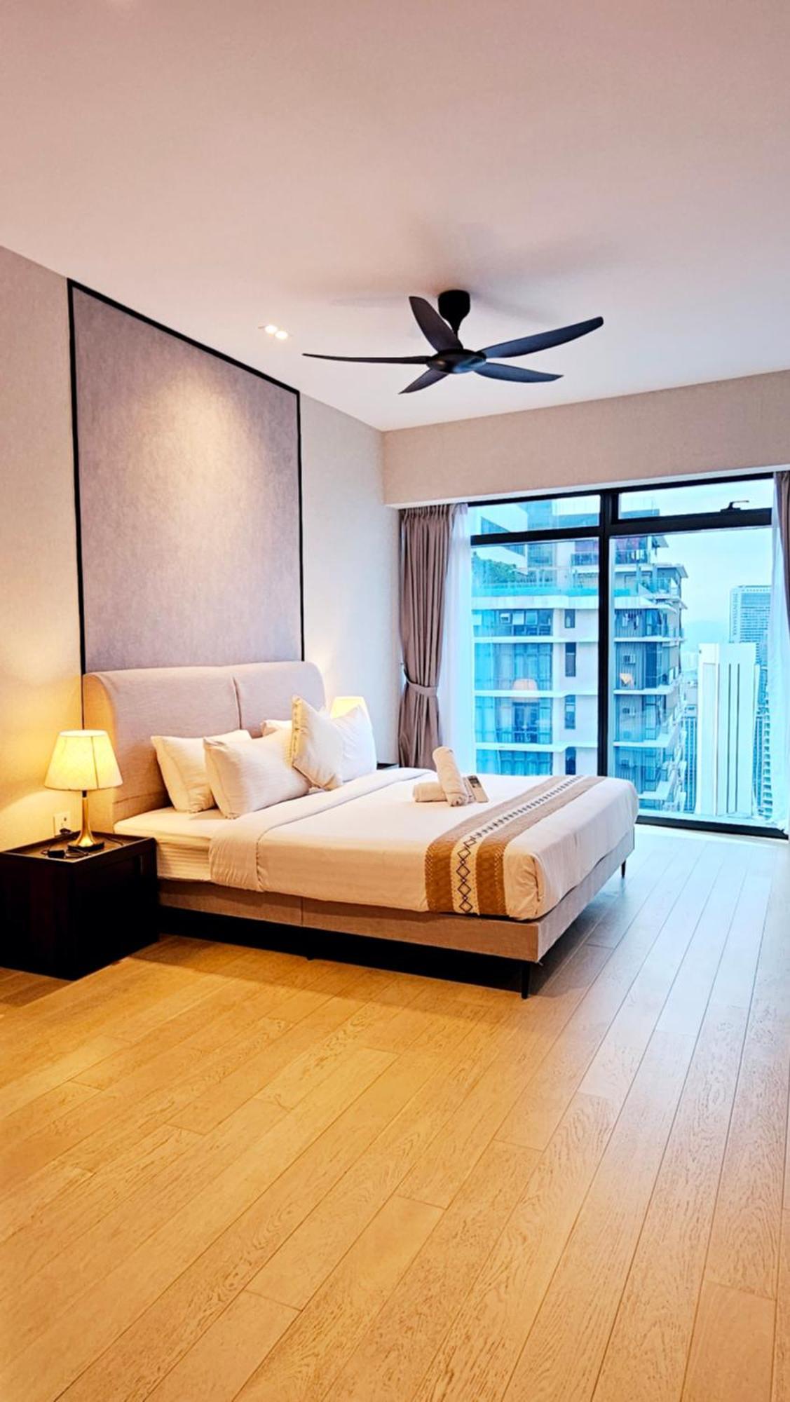 Crystal Service At Eaton Klcc Apartamento Kuala Lumpur