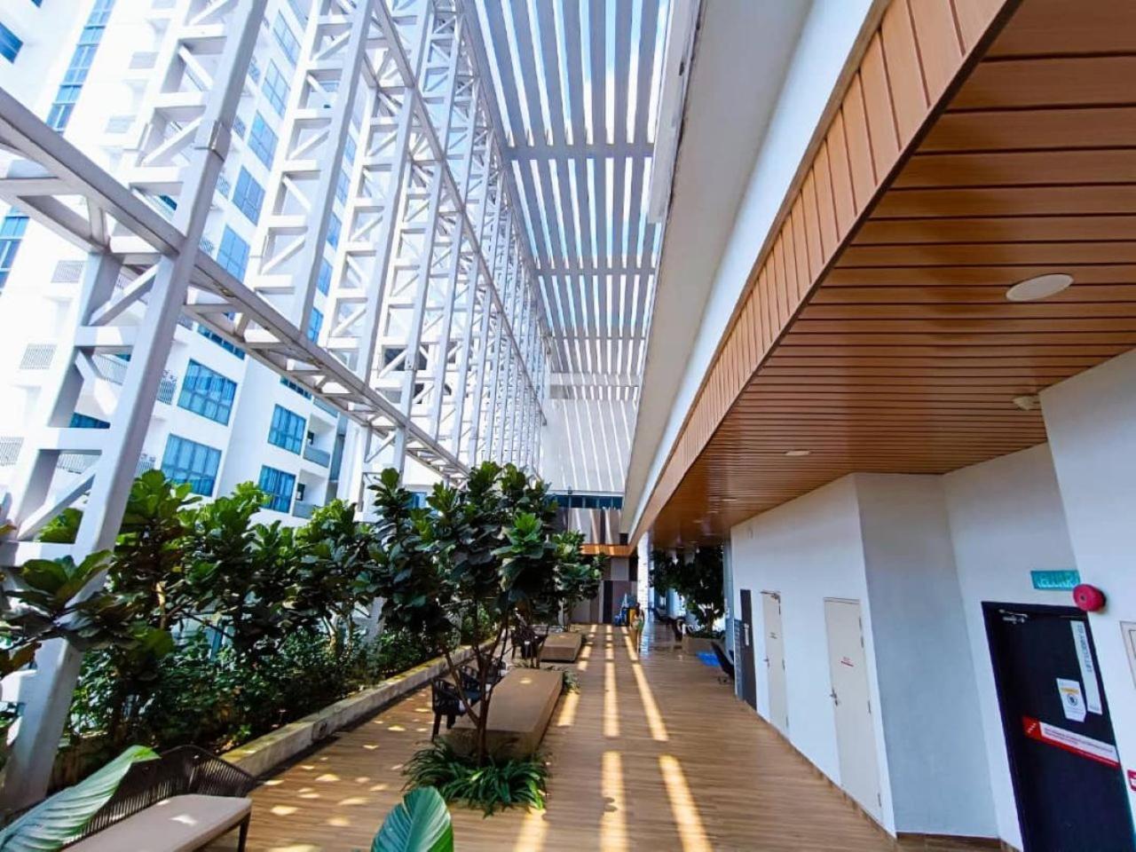 The Luxe Klcc By Service * Kuala Lumpur