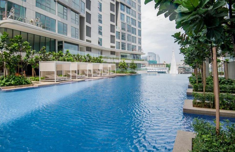 Robertson At Bukit Bintang Apartment