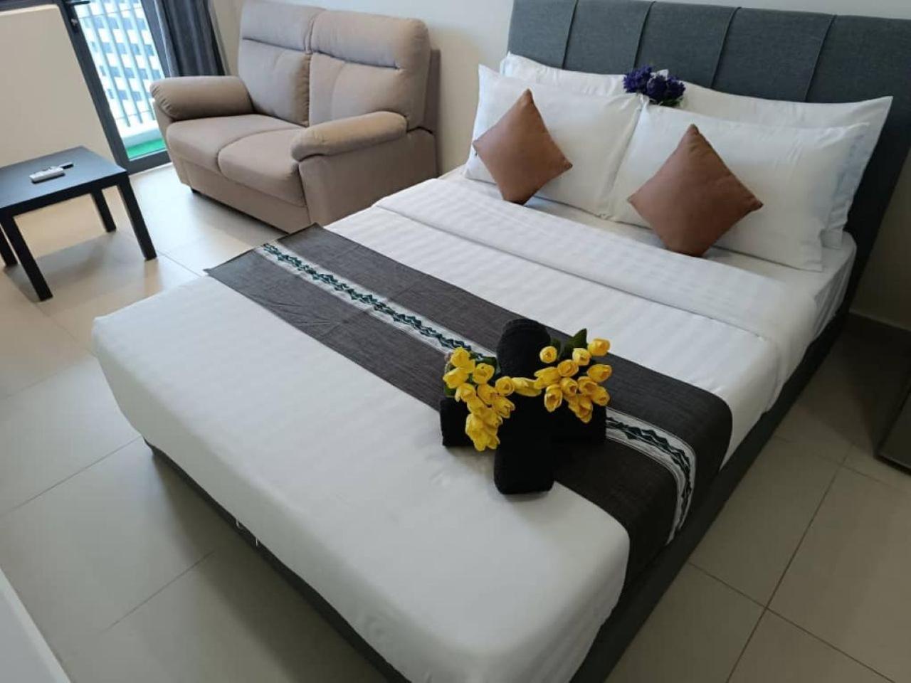 Colony Infinitum Serviced Klcc Apartment *