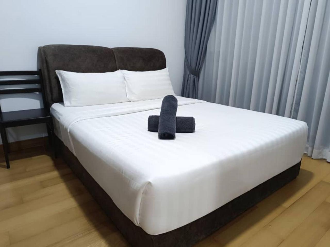 Colony Infinitum Serviced Klcc Apartment