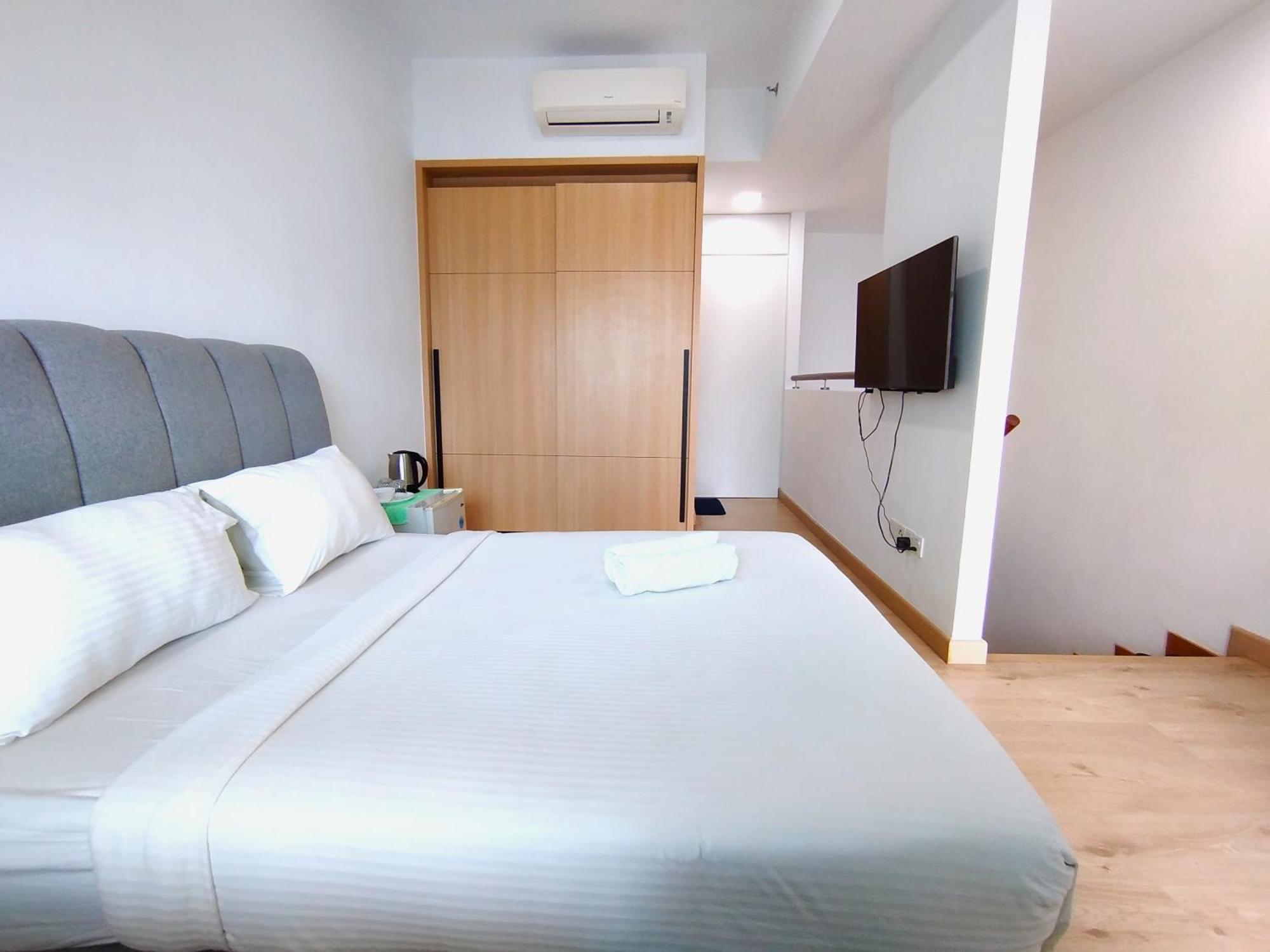 The Colony Klcc View By Nzv Apartemen