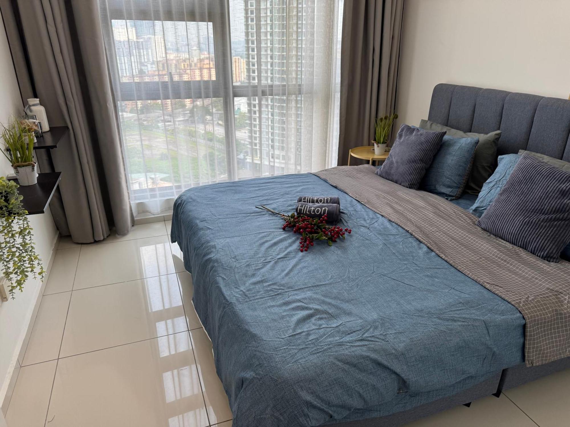 Apartment The Robertson R22 Jalan Alor Petaling Street Bukit Bintang Kl 3r2b 8pax