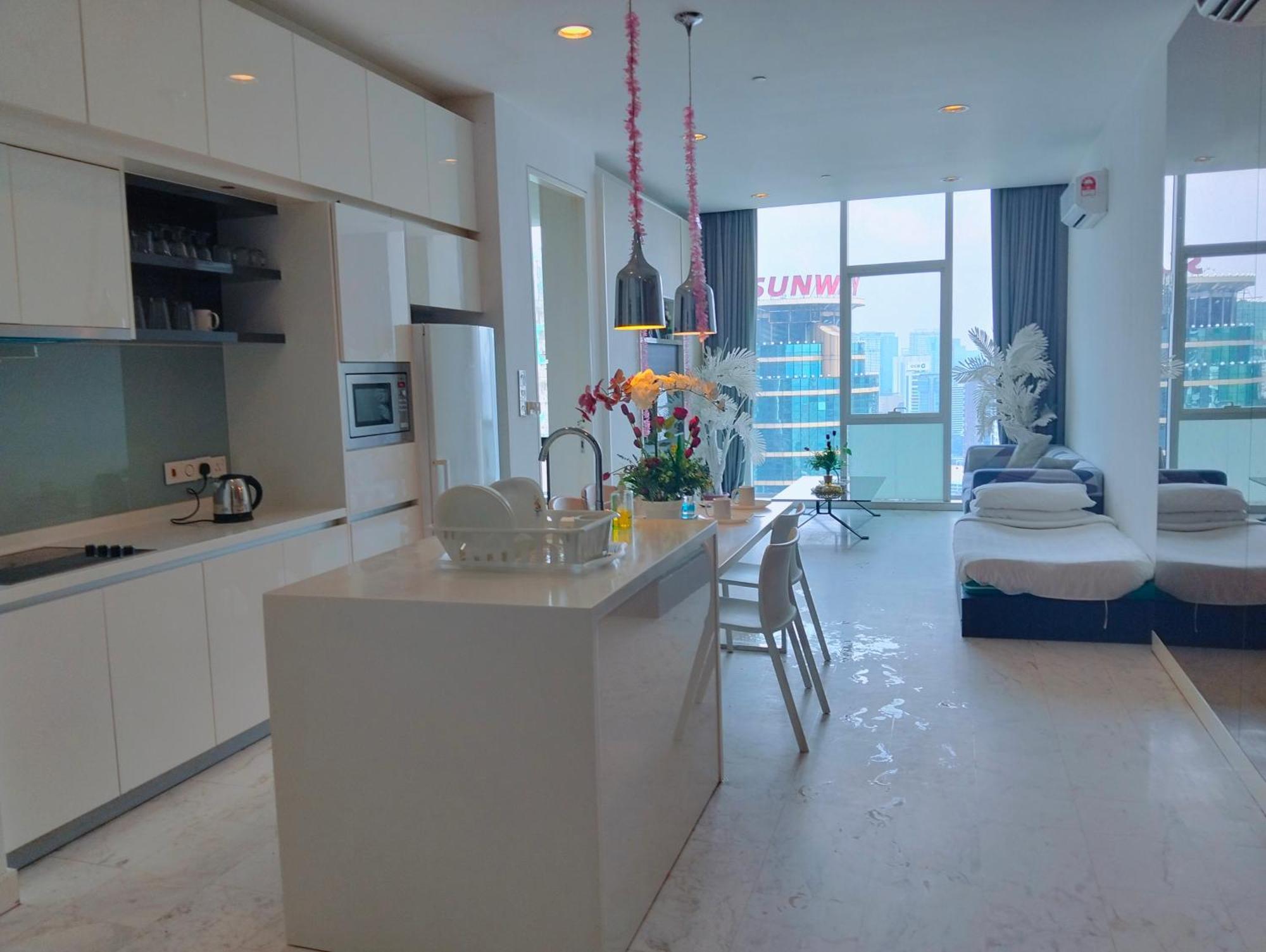 Bintang Lux Service Platinum Klcc Kuala Lumpur