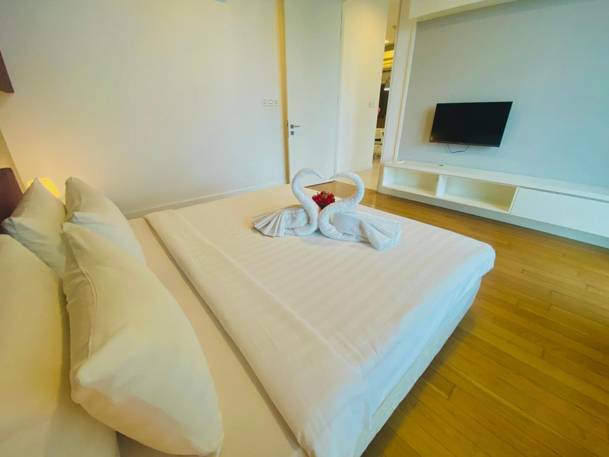 The Face Platinum Klcc Apartment