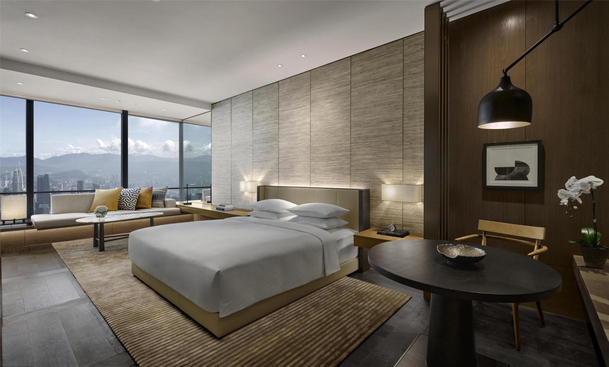 Park Hyatt 5*