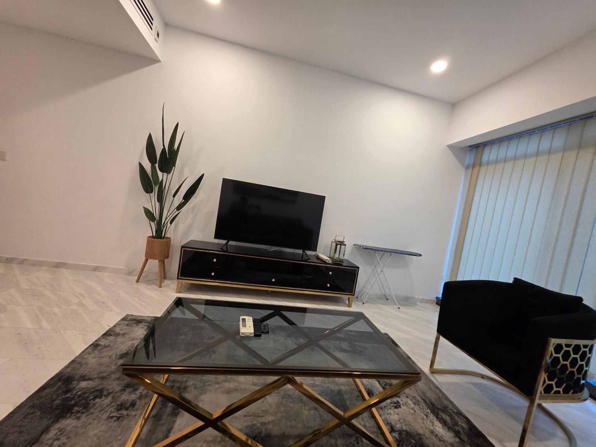 Apartment Eaton By Nexus