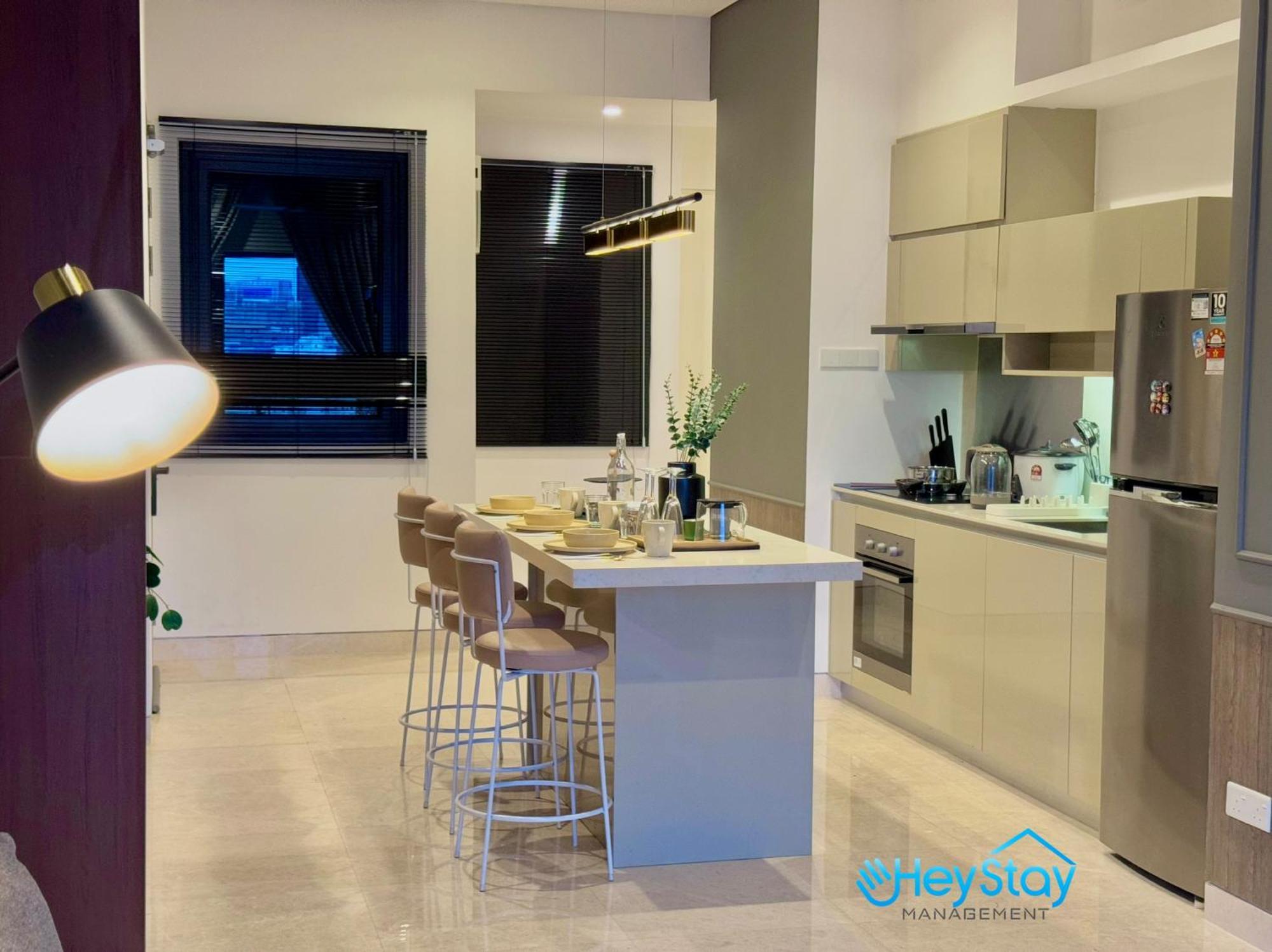 Apartment Lucentia Bukitbintang Klccview Infinitypool By Heystay Management