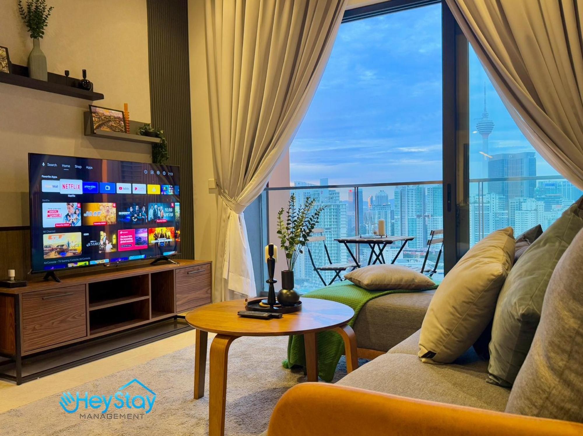 Lucentia Bukitbintang Klccview Infinitypool By Heystay Management Apartment *