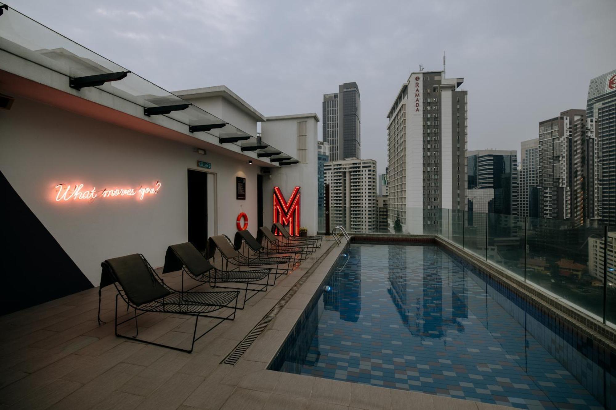 Hotel Mov 3*