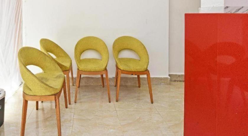 Hotel Capital O 90574 Glo 3*