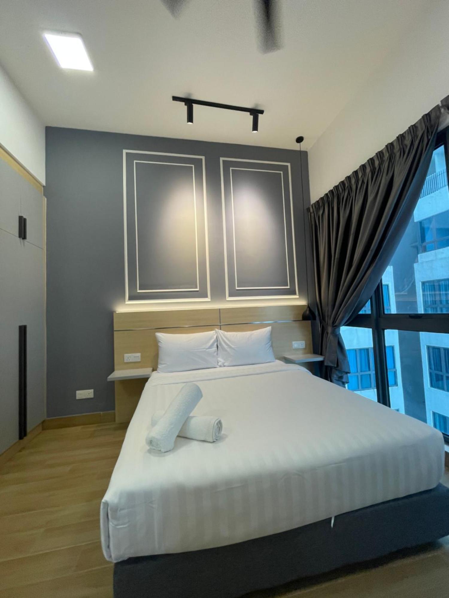 The Luxe Klcc By *
