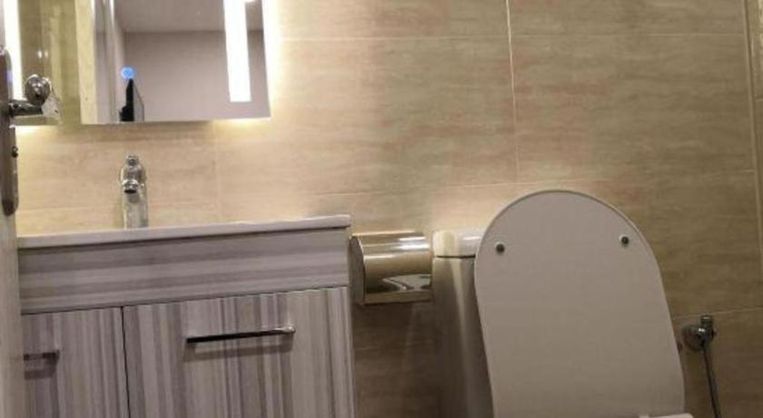 Hotel Lolex Kuchai 2*