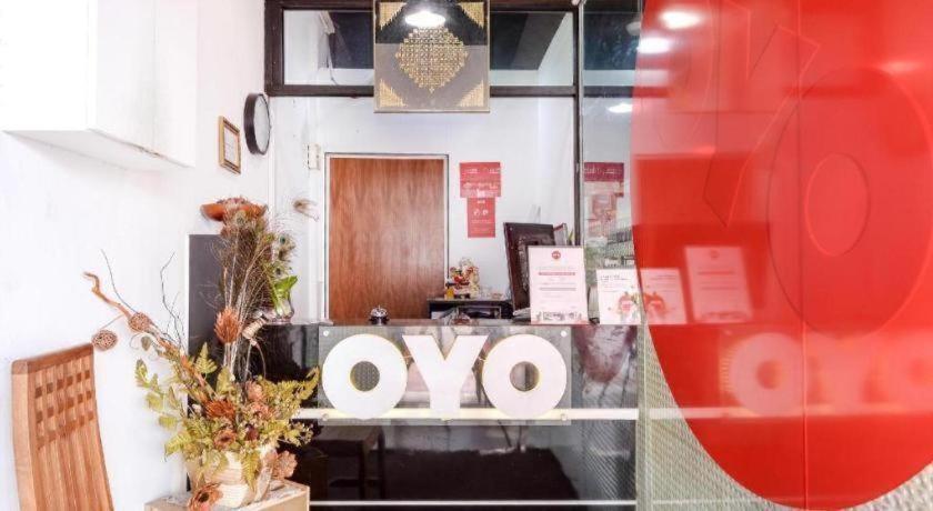 Oyo 90429 Narasindo