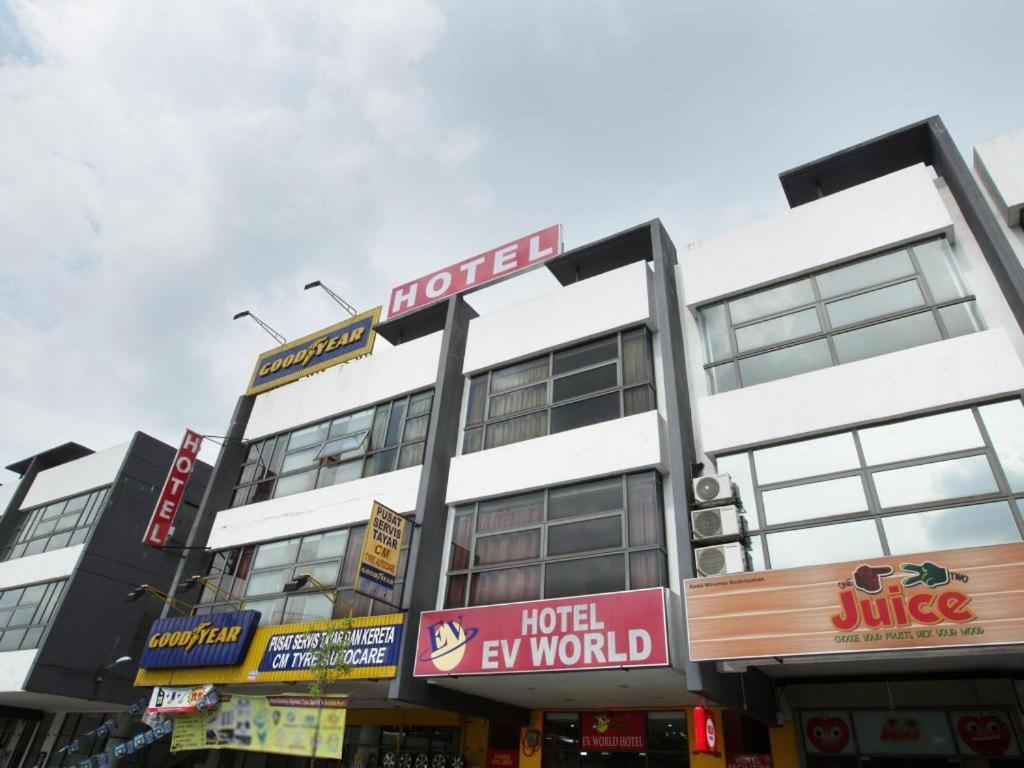 Hotel Zamburger Sungai Besi 2*